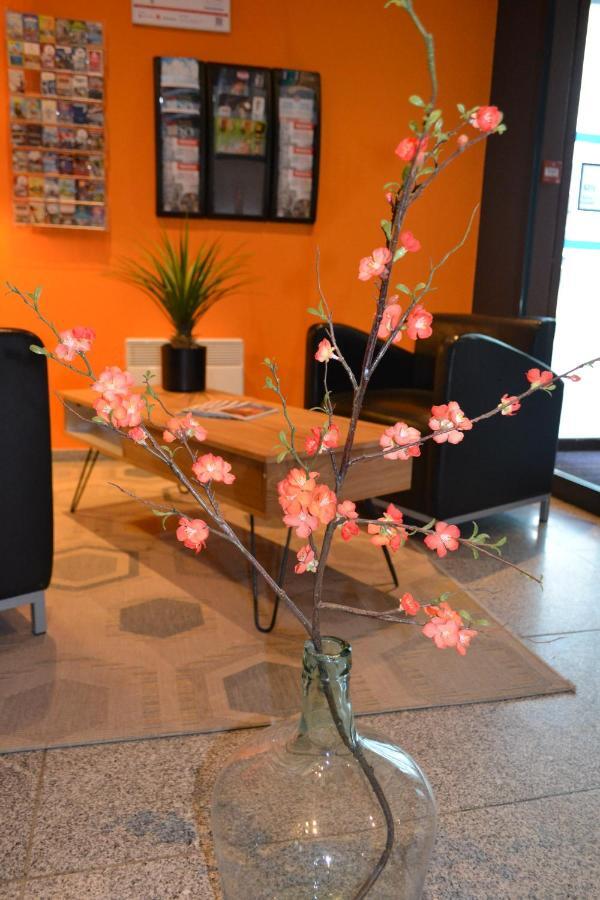 Pauseome Apparthotel Caen Exteriér fotografie